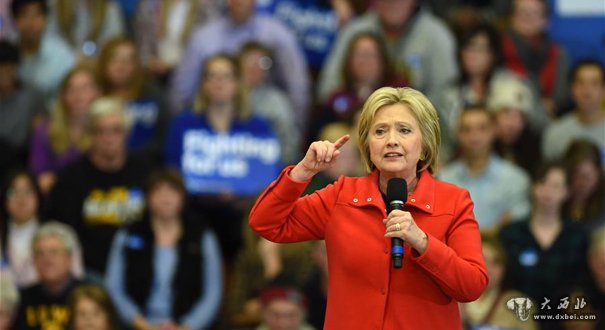 美国总统选举民主党首场预选：希拉里险胜桑德斯