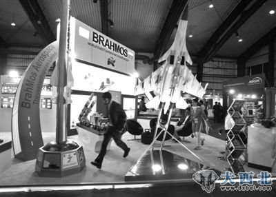 2010年,印度航天博览会在班加罗尔开幕。 2010年,印度航天博览会在班加罗尔开幕。