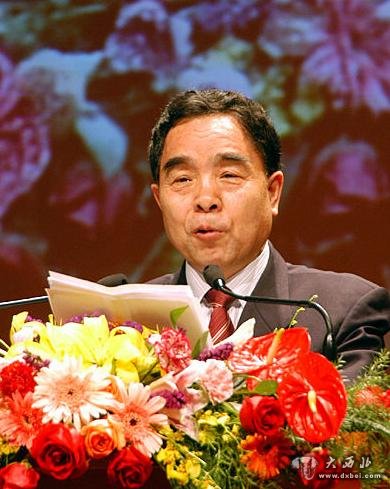 柳斌杰