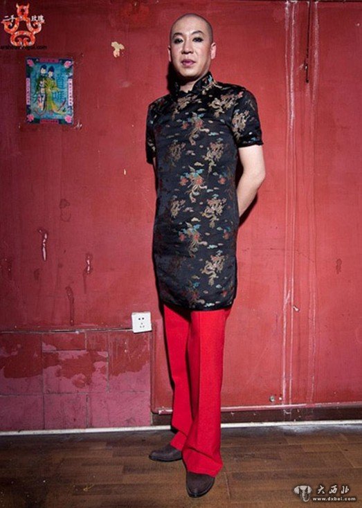 二手玫瑰乐队.梁龙照片: