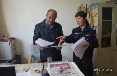 城关交警做好道路运输单位交通安全员配备摸底