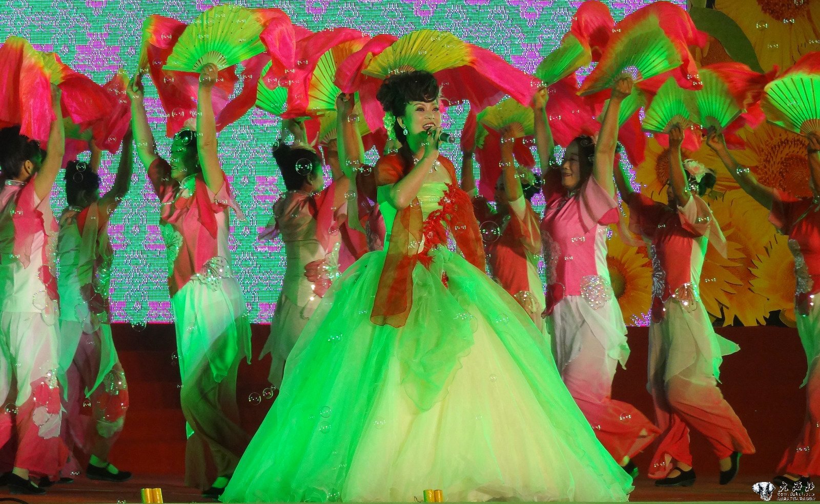 政府搭台 农民唱戏：皋兰第三届农民文化艺术节启幕