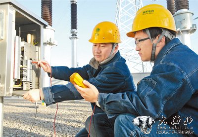 为高铁供电把最后一关