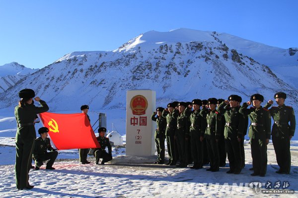 点击图片进入下一页