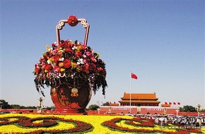 2009年
天安门广场国庆花坛“普天同庆”