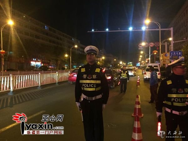 乌鲁木齐市千名交警近两百点位大夜查 乌鲁木齐市千名交警近两百点位大夜查