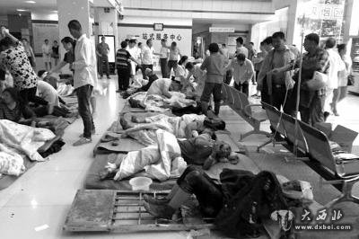 江苏龙卷风灾害现场直击:受灾房屋内多为老人