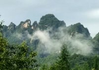 探秘桃花沟：自然馈赠